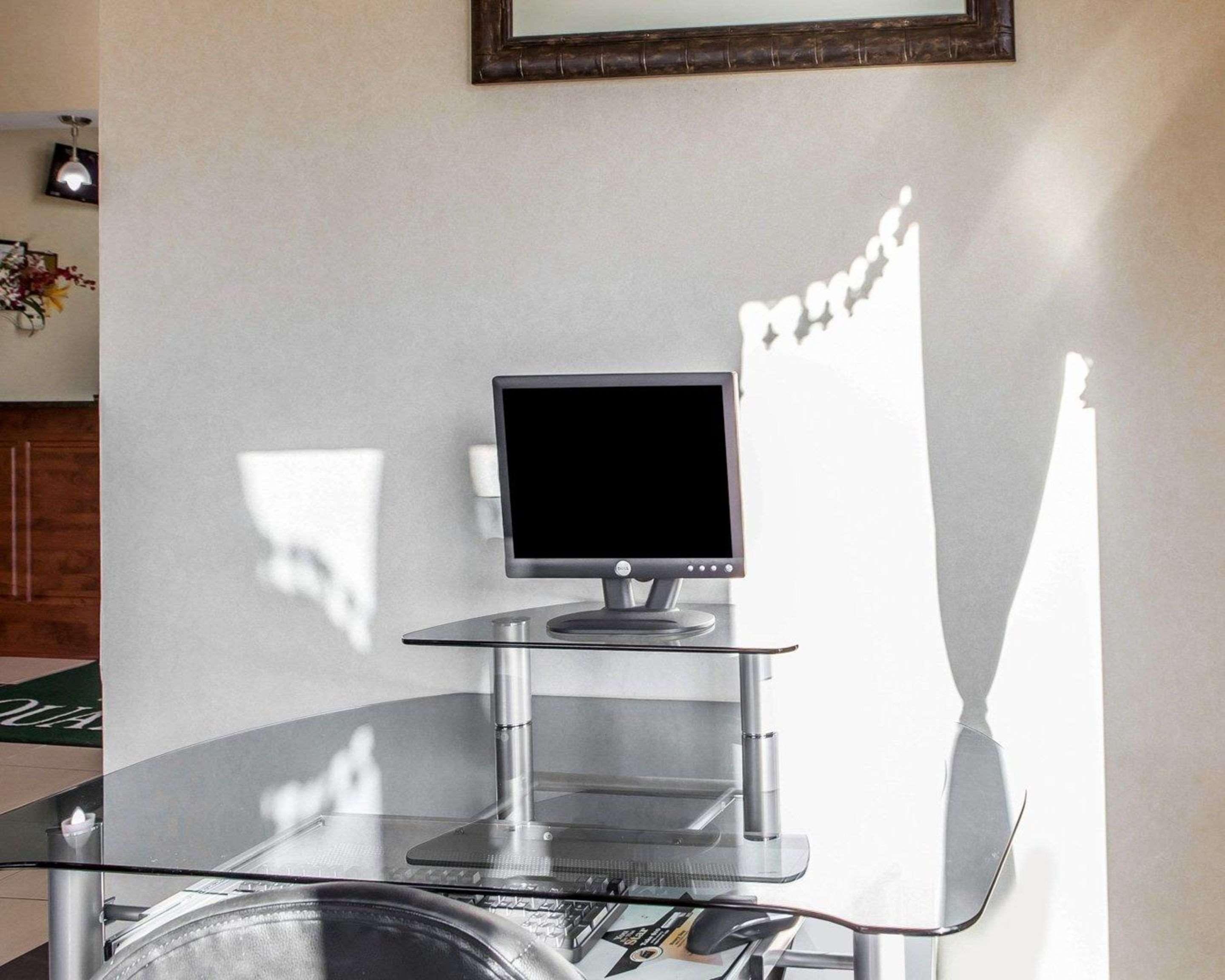 Quality Inn & Suites Κάρτερσβιλ Εξωτερικό φωτογραφία