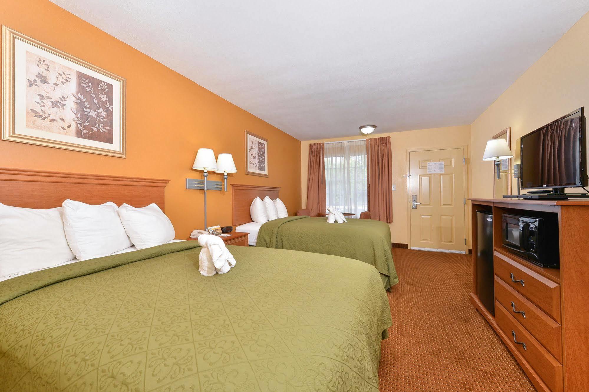 Quality Inn & Suites Κάρτερσβιλ Εξωτερικό φωτογραφία